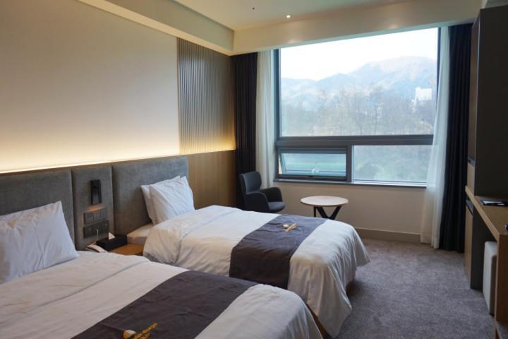 Interburgo Hotel Wonju Buitenkant foto